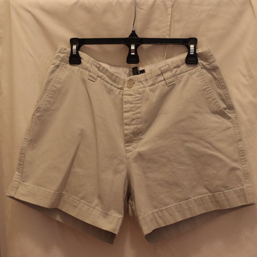 Gap Clean Cut Khaki Button Fly Khaki shorts Size 12 100% Cotton Casual